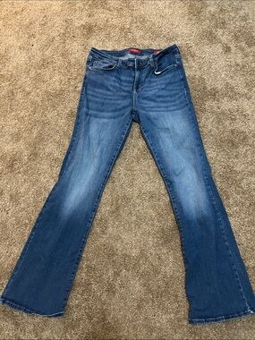 Guess Women's Blue Mid Rise Boot Cut Jeans